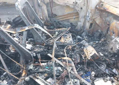 2020 Volvo Xc90 T6 Momentum 7 Passenger z USA, uszkodzony, nr VIN YV4A22PK7L1569389